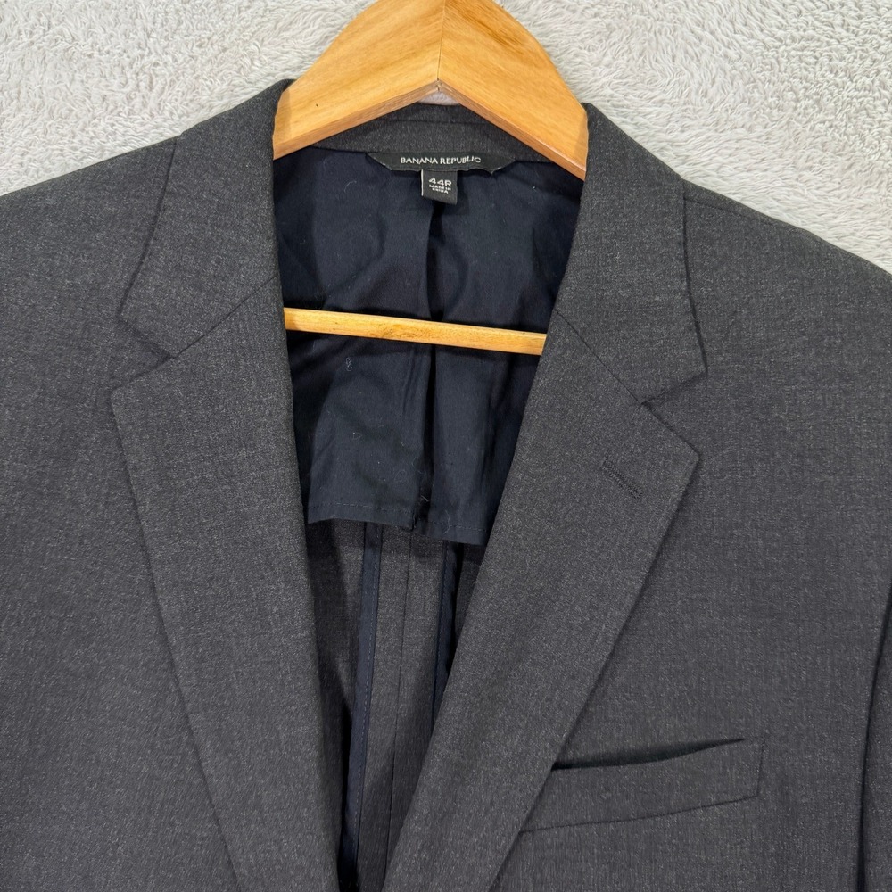 NEW Banana Republic Slim Fit Blazer Jacket Mens 44R‎ Charcoal Gray Casual Preppy